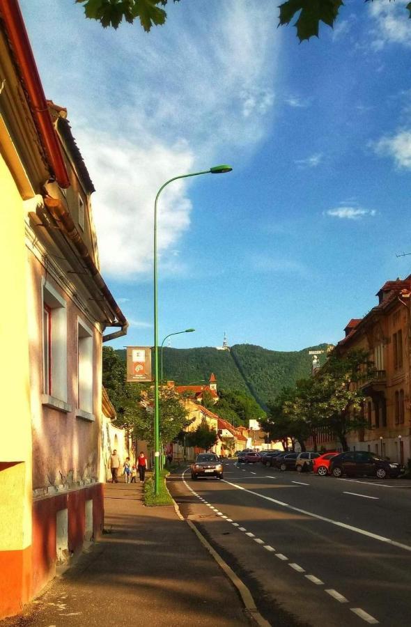 Harmonia Studio Apartment Brasov Exterior photo